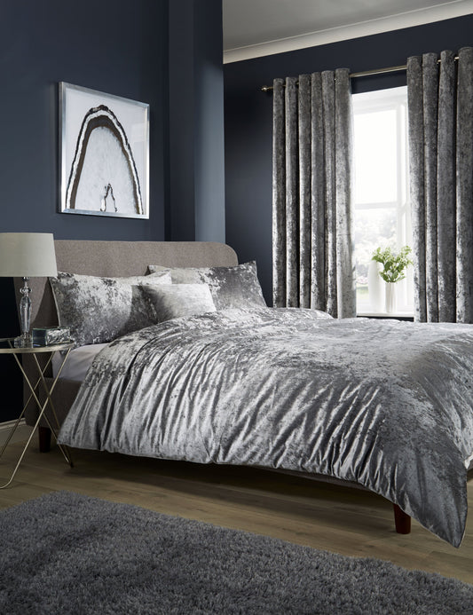 Crushed Velvet Duvet Cover Set With Pillowcases