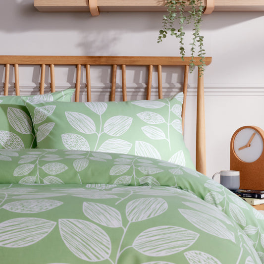 OLIVIA ROCCO Leaf Print Reversible Cotton Rich Duvet Cover Set With Pillowcases Black And Gray All Sizes OEKO-TEX Certified