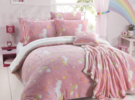 OLIVIA ROCCO Rainbow Unicorn Glow In The Dark Teddy Fleece Duvet Set For Kids Super Soft Cosy Bedding Kids Bedrooms Every Night