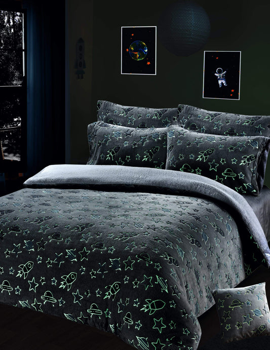Outer Space Glow In The Dark Teddy Fleece Duvet Set For Children