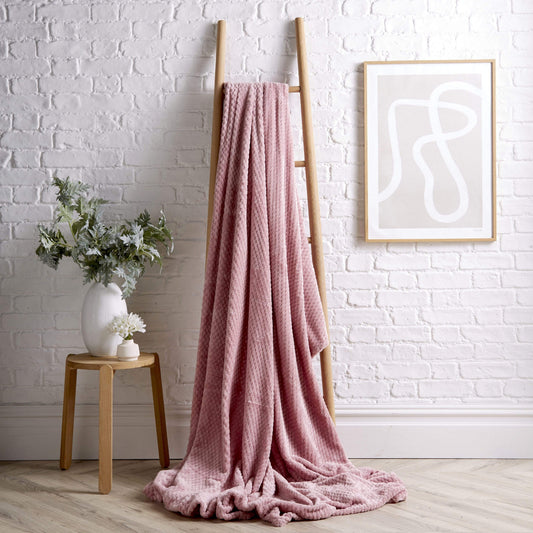 OLIVIA ROCCO Cloud Honeycomb Throw Oversized Chunky Soft Fleece Blanket Faux Fur Polyester Blend Double King Size Ideal For Beds And Sofas Warm Home Decor