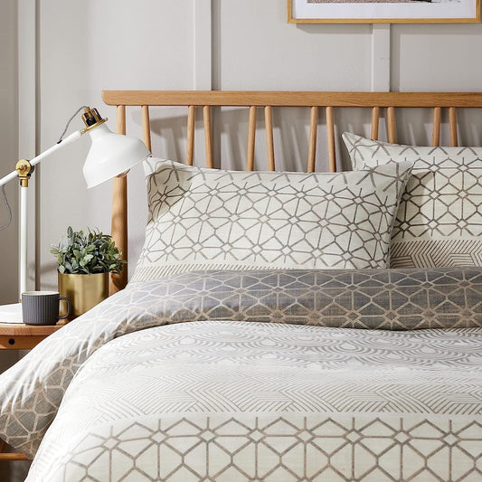 OLIVIA ROCCO Versailles Natural Floral Reversible Quilted Polyester Blend Duvet Cover Set With Button Closure Single Double King Sizes