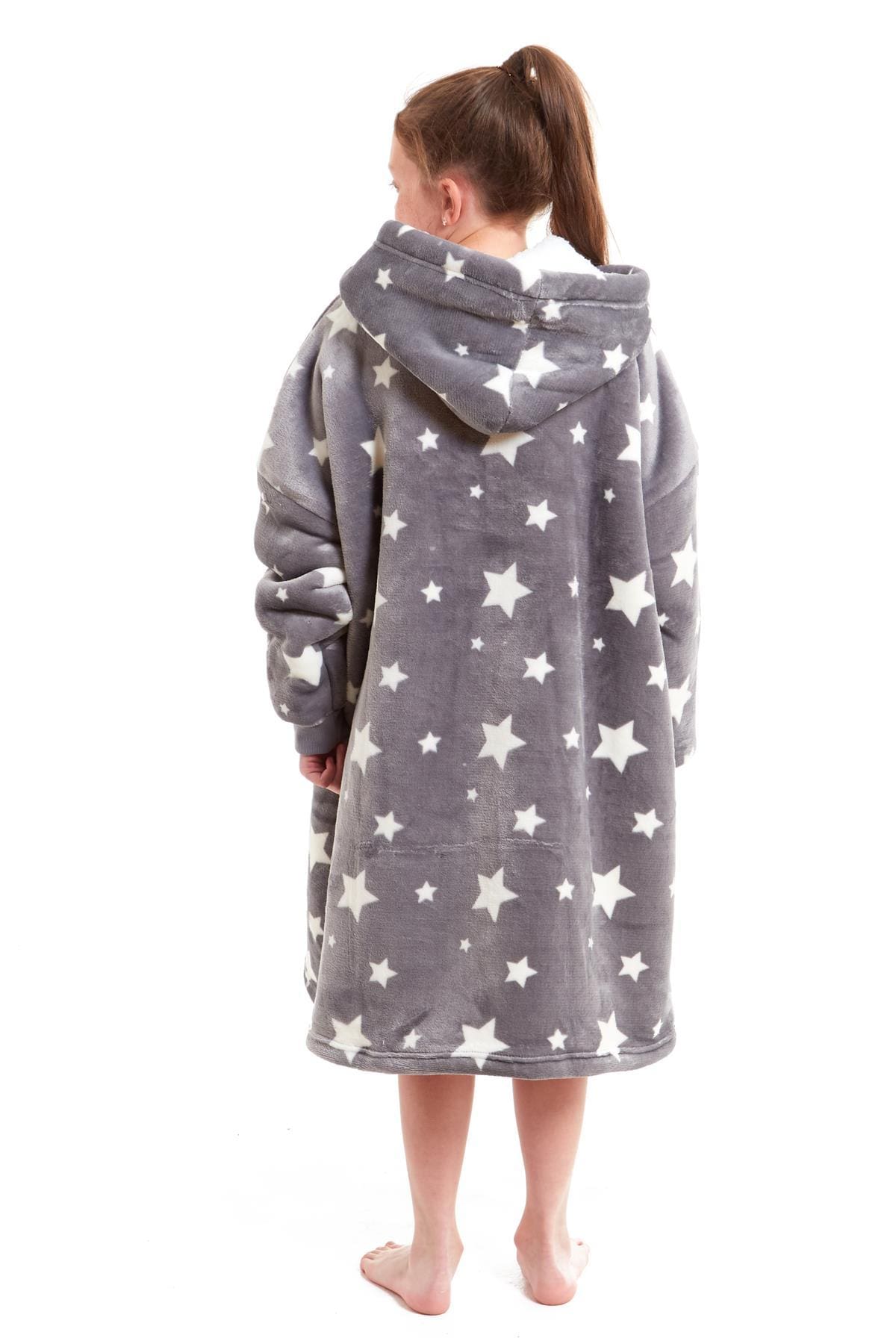 OLIVIA ROCCO Kids Oversized Hooded Fleece Blanket With Sherpa Fur, Elastic Cuffs, Double Pocket, Ages 8-15, Ultra Soft Lining For Cozy Comfort