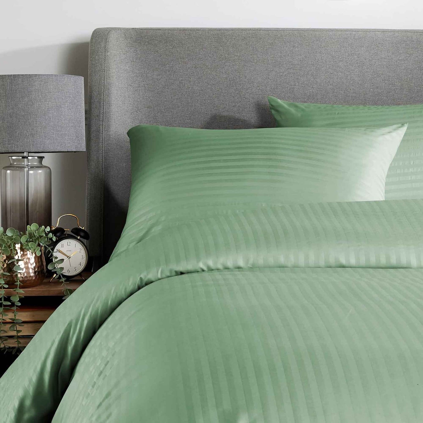 OLIVIA ROCCO Mayfair Stripe Satin Reversible Duvet Cover Set With Comforter Multiple Sizes And Colours Luxurious Bedding Collection