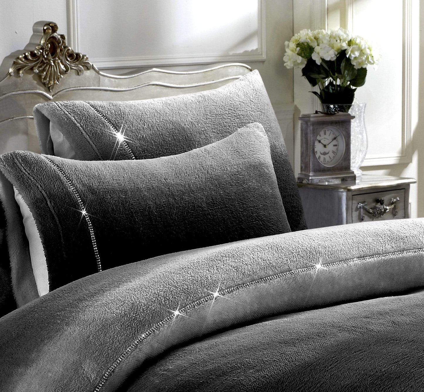 OLIVIA ROCCO Ombre Teddy Fleece Duvet Set With Diamante Detailing Two-Tone Luxury Bedding Available In Single Double King Sizes