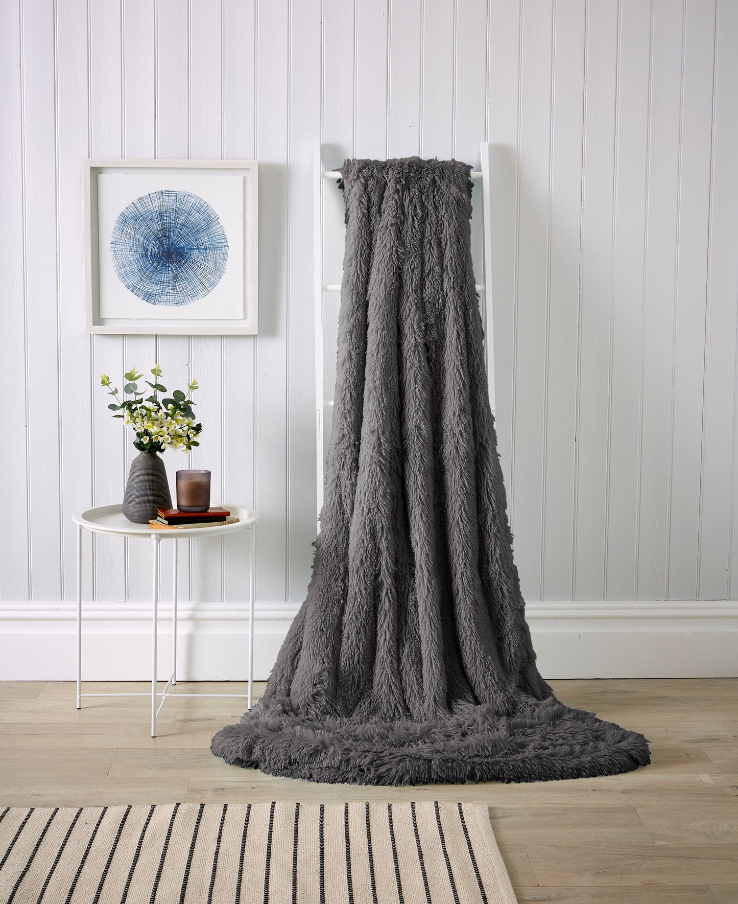 OLIVIA ROCCO Oversized Chunky Soft Fleece Blanket Fluffy Faux Fur Throw for Bed and Sofa in Calming Colours Ultra Cozy Texture
