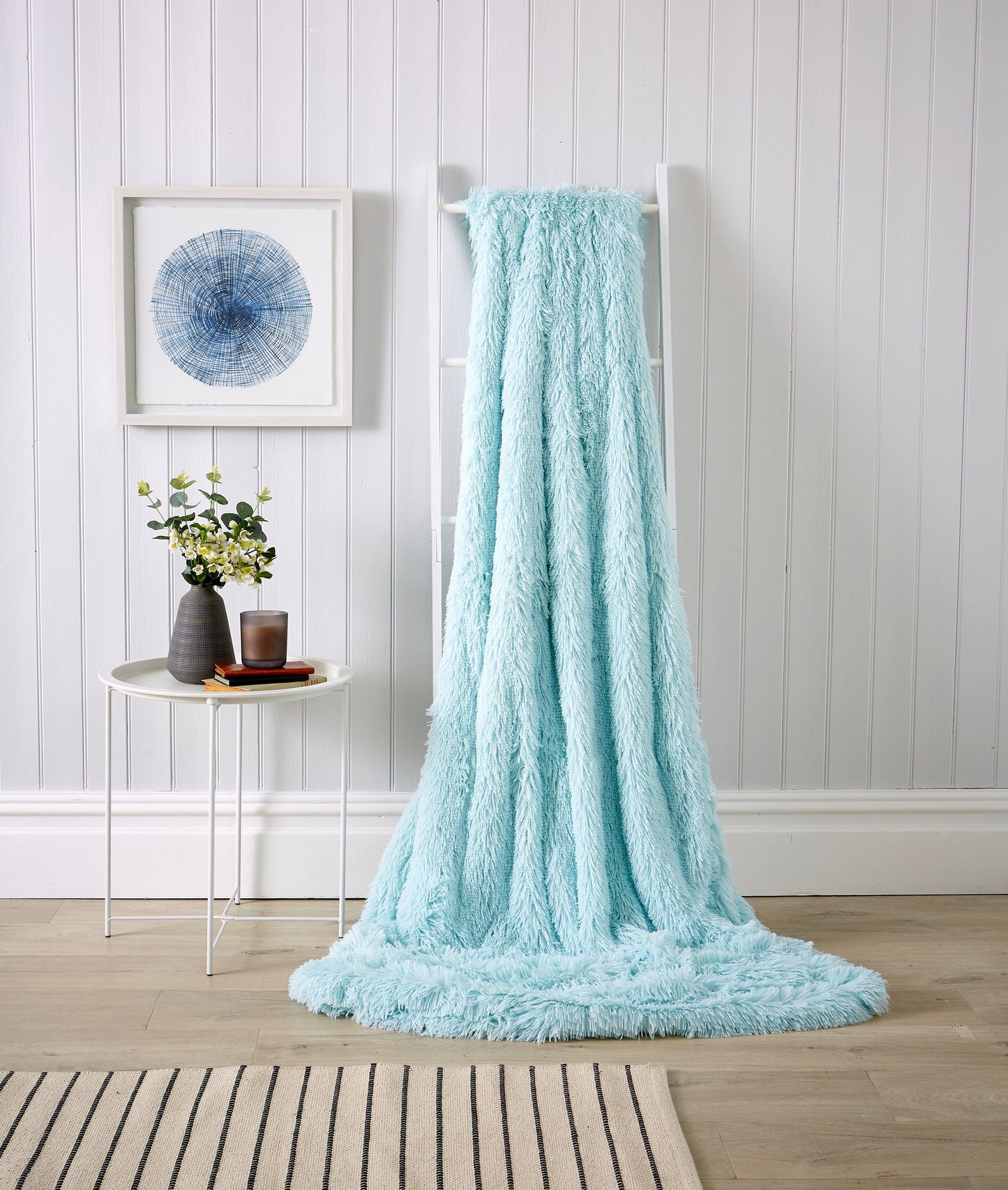 OLIVIA ROCCO Oversized Chunky Soft Fleece Blanket Fluffy Faux Fur Throw for Bed and Sofa in Calming Colours Ultra Cozy Texture