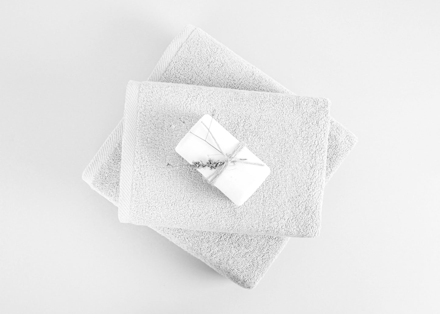 Large Bath Sheets 80x140 cm Pack of 2 Quick Drying Lightweight Easy care