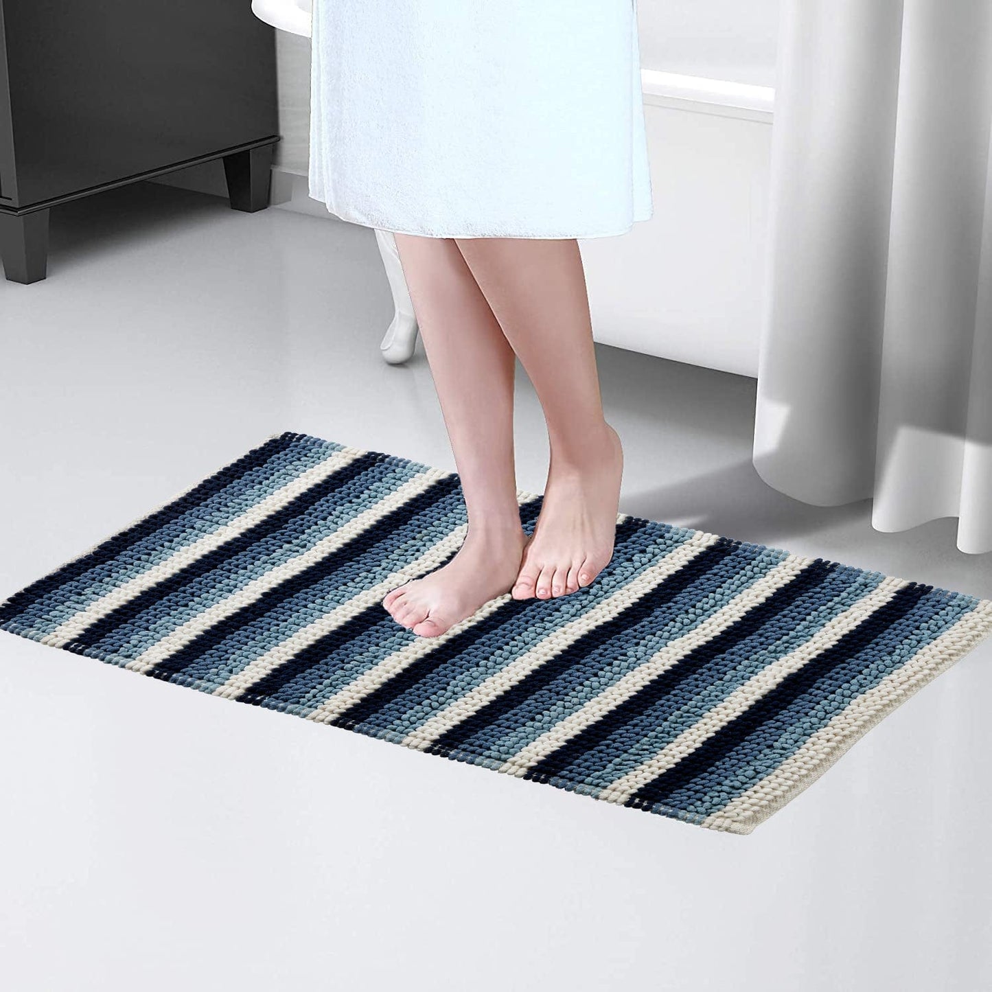 OLIVIA ROCCO Padstow Stripe Bathmat 50 x 80 cm Quick-Drying Anti-Slip Absorbent Durable Bathroom Accessory for Modern Bathrooms