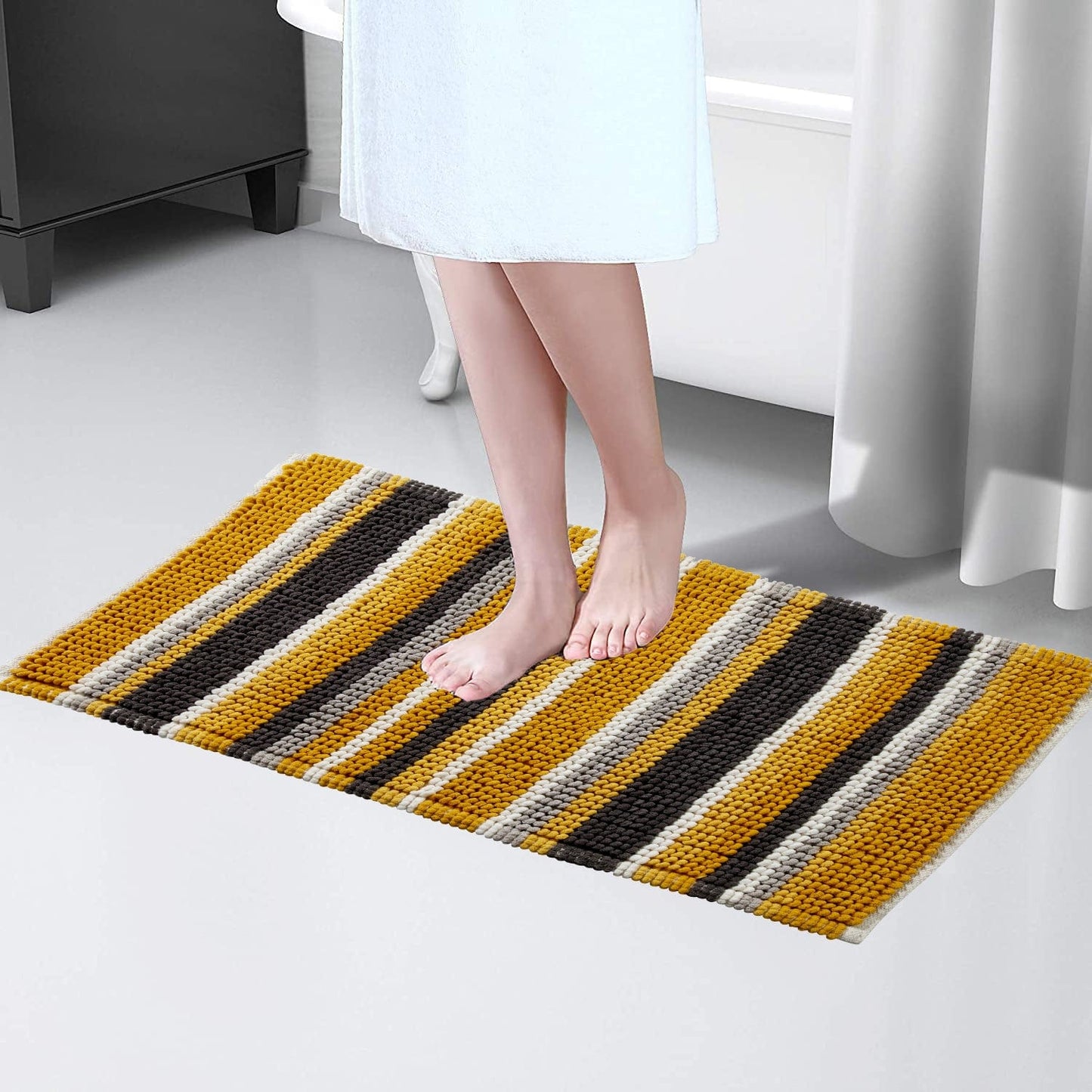 OLIVIA ROCCO Padstow Stripe Bathmat 50 x 80 cm Quick-Drying Anti-Slip Absorbent Durable Bathroom Accessory for Modern Bathrooms