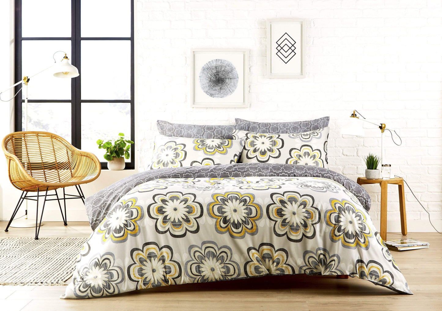 Peony Floral Cotton Rich Duvet Cover Set With Pillowcases