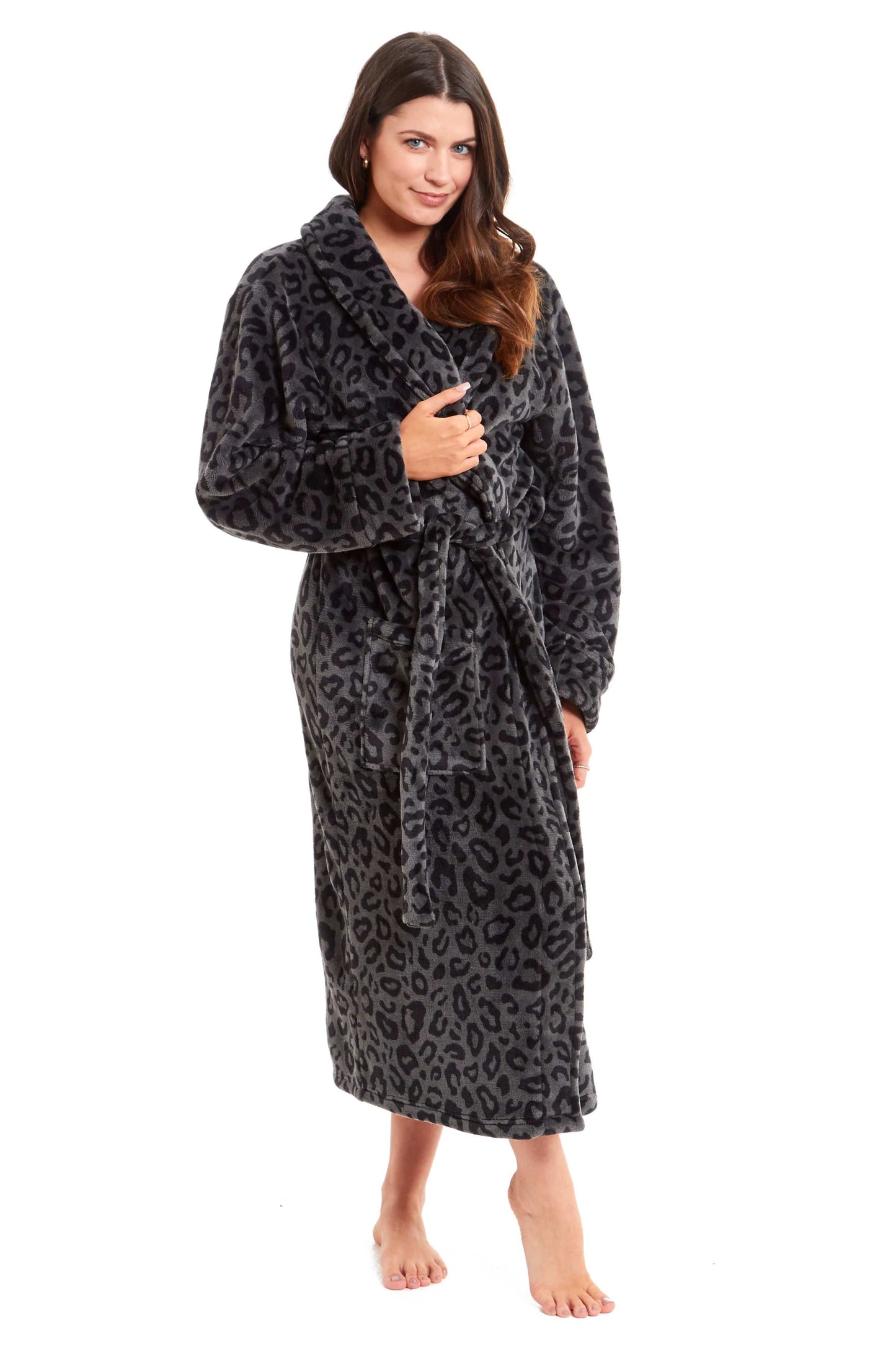 OLIVIA ROCCO Robe Women's Black Leopard Print Plush Fleece Long With Shawl Collar Pockets Cozy Loungewear Nightwear Relaxed Fit