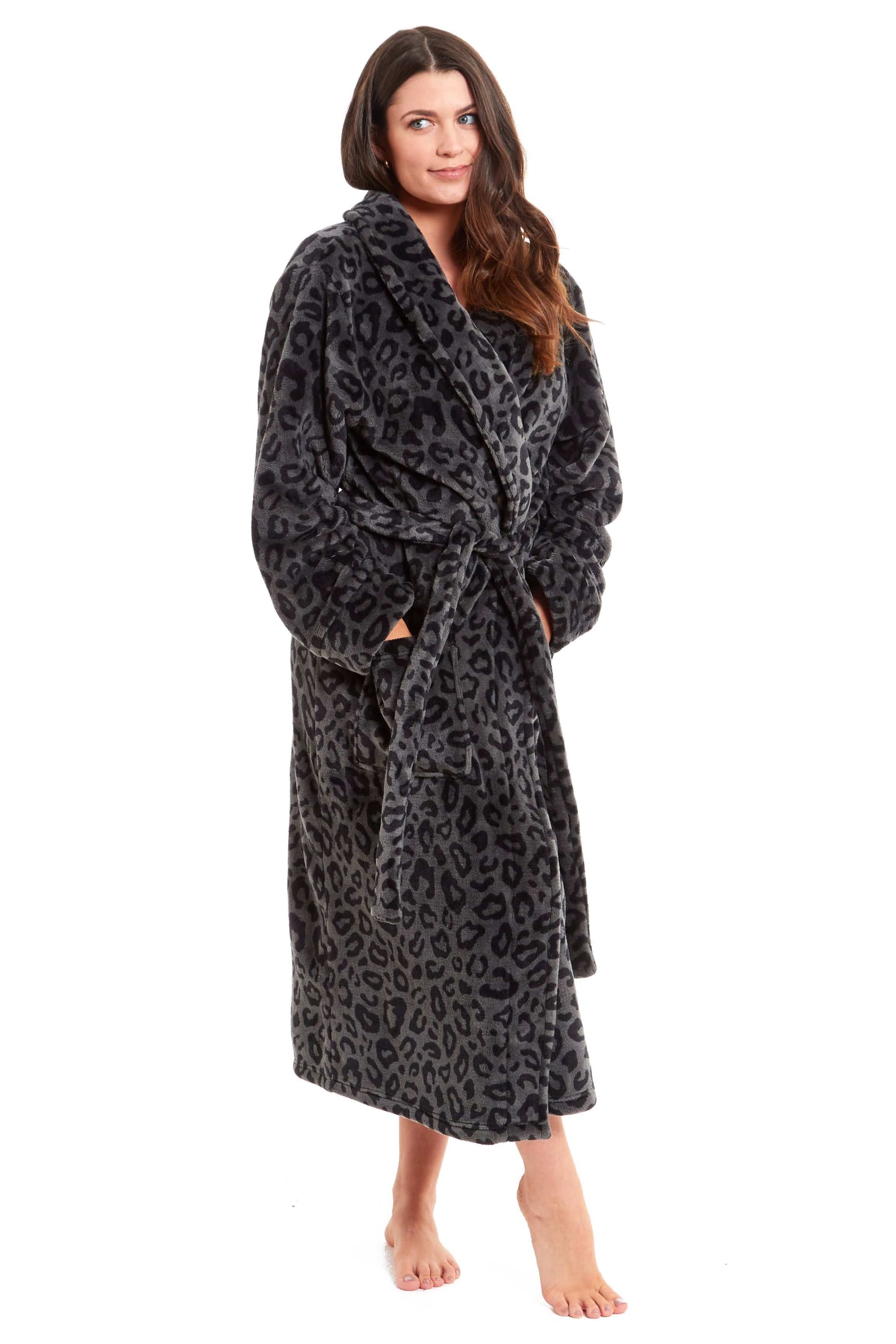 OLIVIA ROCCO Robe Women's Black Leopard Print Plush Fleece Long With Shawl Collar Pockets Cozy Loungewear Nightwear Relaxed Fit