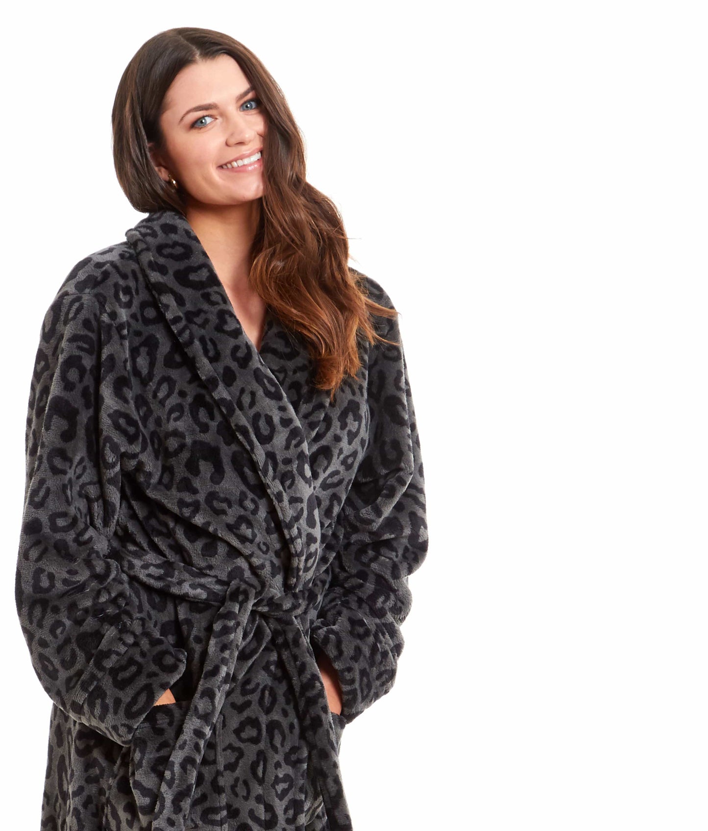 OLIVIA ROCCO Robe Women's Black Leopard Print Plush Fleece Long With Shawl Collar Pockets Cozy Loungewear Nightwear Relaxed Fit