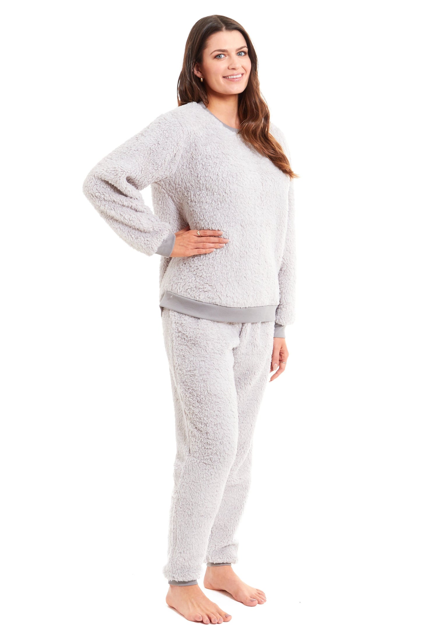 OLIVIA ROCCO Women's Teddy Fleece Pyjama Set Super Soft Stretchable Loungewear Crew Neck Nightwear For Relaxation And Sleep